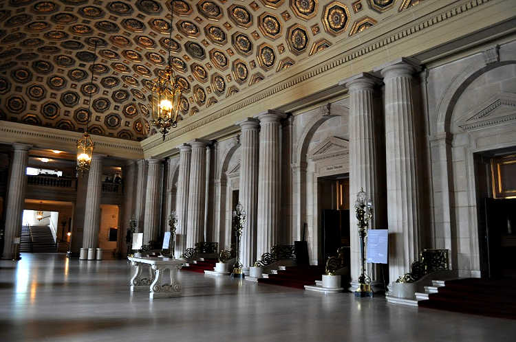 war memorial opera house cloud stairs