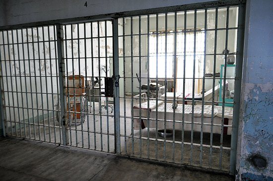 Alcatraz Hospital Room