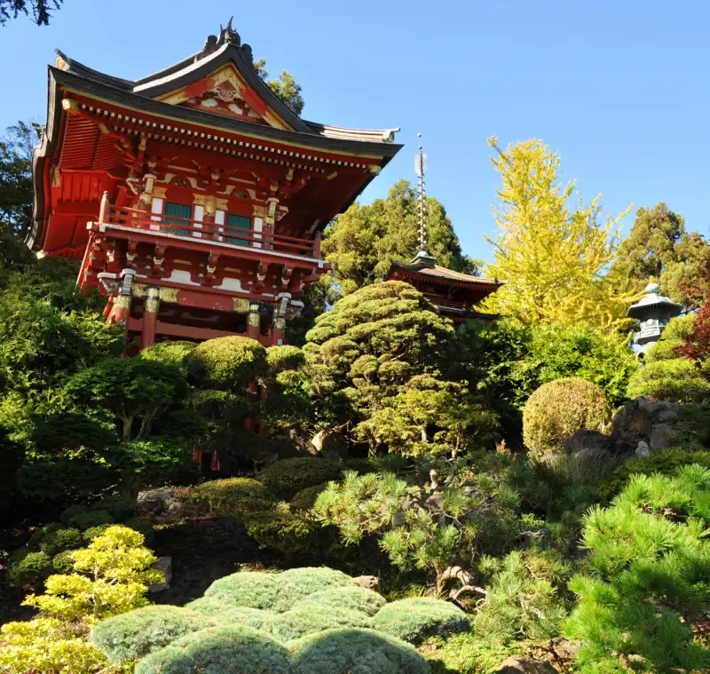 The red and green building in the Japanese Tea Garden in Golden Gate Park The red and green building in the Japanese Tea Garden in Golden Gate Park