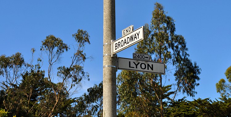 Broadway Lyon Street Intersection