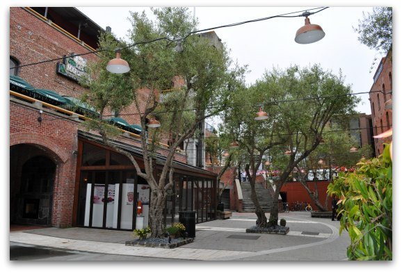 The courtyard of the Cannery in SF