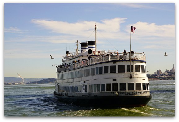 Champagne Cruise SF