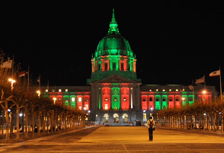 Red and Green Lights on City Hall