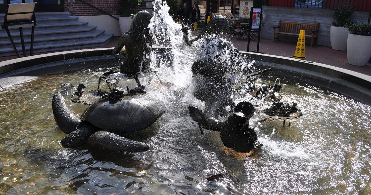 Ruth Asawa Fountain at Ghirardelli Square