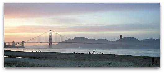 Golden gate bridge at dusk in San Francisco