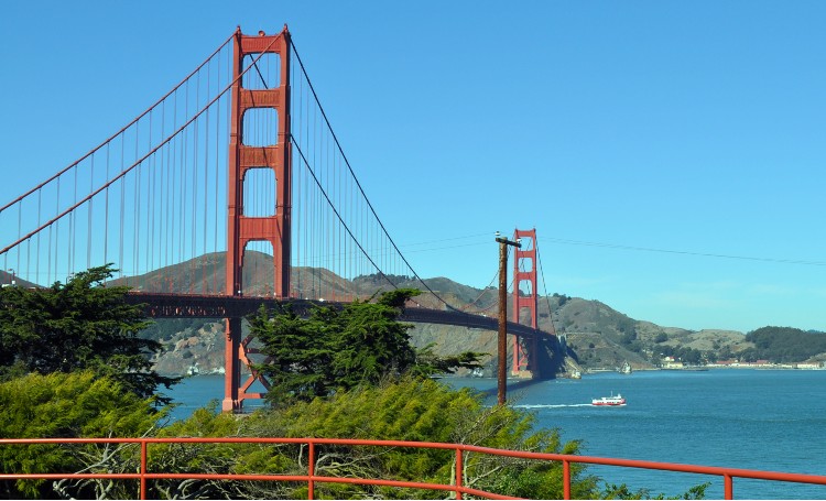 The south tower of the Golden Gate Bridge