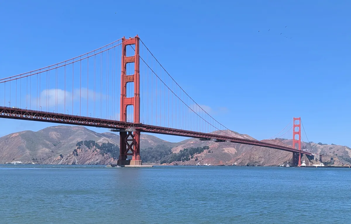 Clear day near the Golden Gate Bridge
