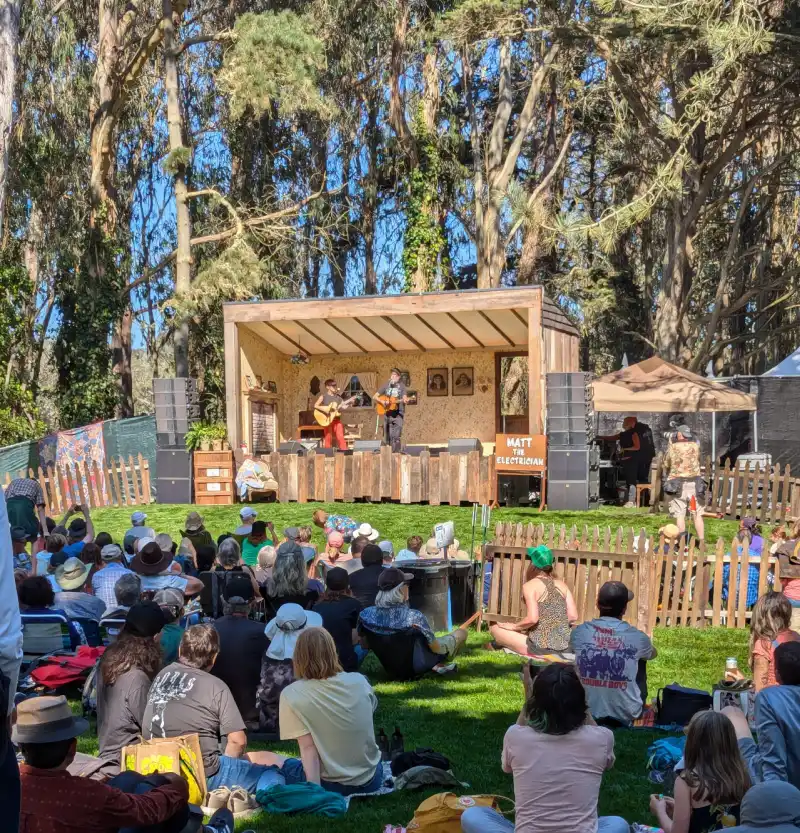 Horseshoe Hill Stage at HSB