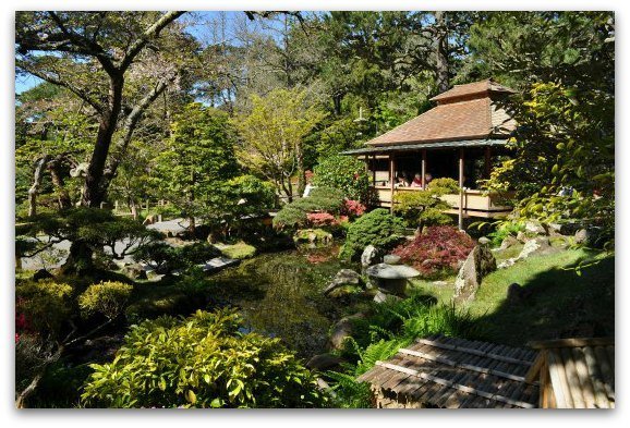 The cafe inside the Japanese Tea Gardens in SF.