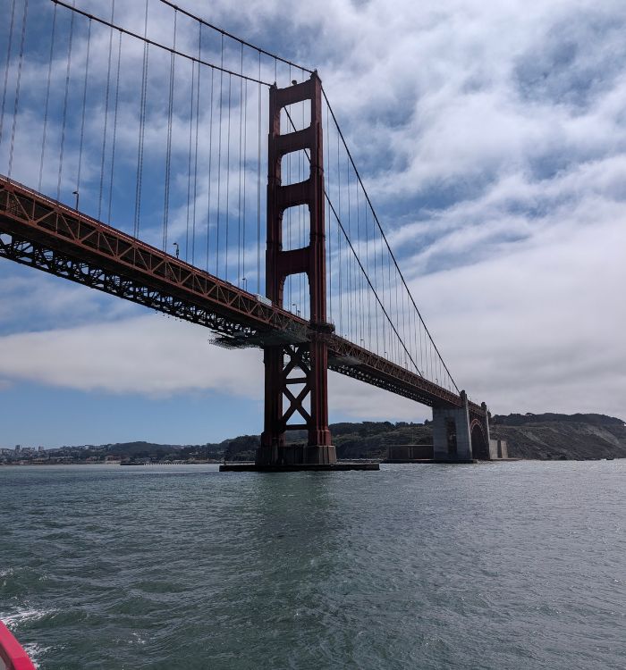 Cruise under the Golden Gate Bridge