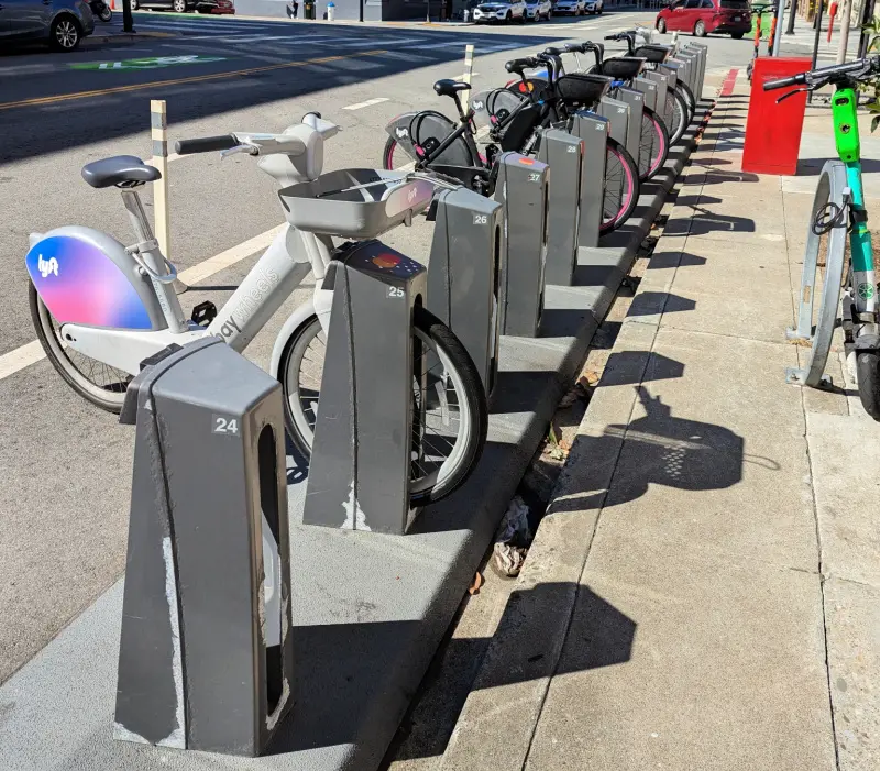 Lyft Bicycles near Oracle Park Lyft Bicycles near Oracle Park