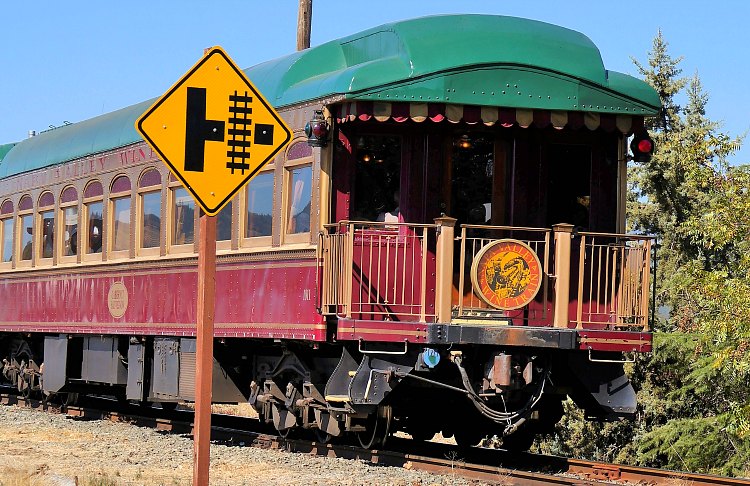 Napa wine train deals