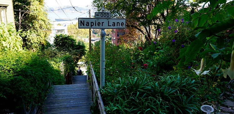 Baker Street steps steep and quiet