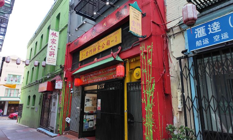 Outside the Golden Gate Fortune Cookie Factory