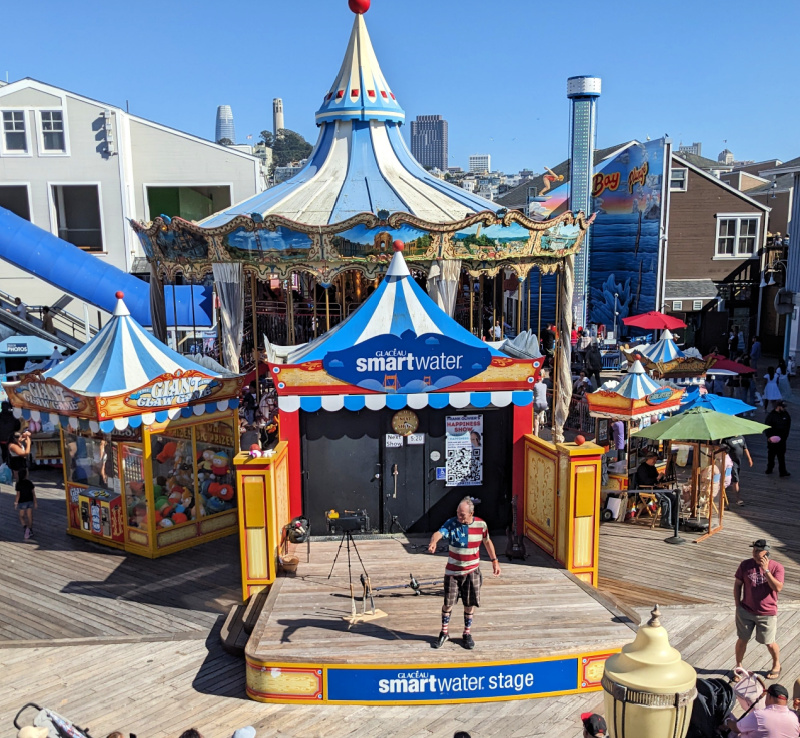 Pier 39 Stage Performance Pier 39 Stage Performance