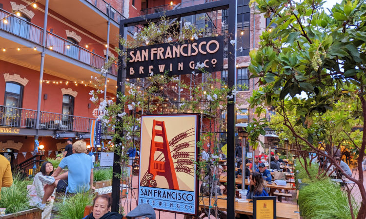 The outdoor dining area at San Francisco Brewing Company