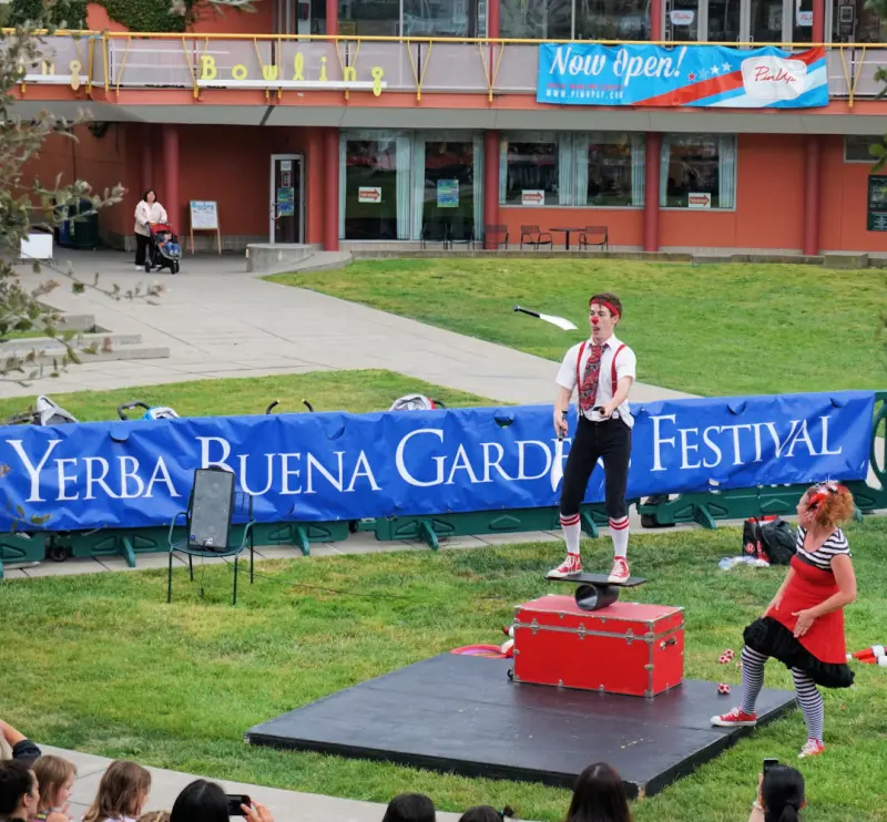 Kids show during the Yerba Buena Festival